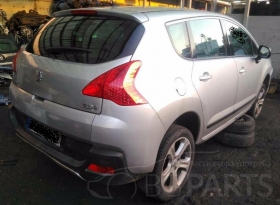 PEUGEOT 3008 / 2.0 HDi / 2010 година / на части